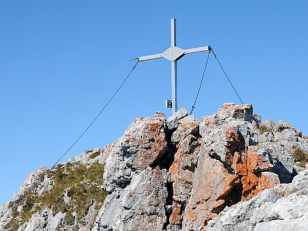 Gipfelkreuz auf dem Altmann.JPG