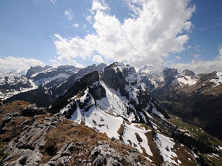Grandioser Einblick in den Alpstein im Westen der Alp Sigel.JPG