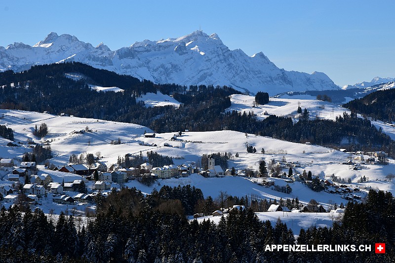 Winterlicher Blick vom Kaien Richtung Wald AR und Alpstein