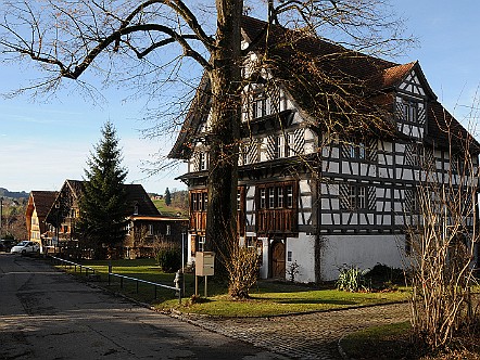 Altes Rathaus im Schwaenberg bei Herisau AR.JPG