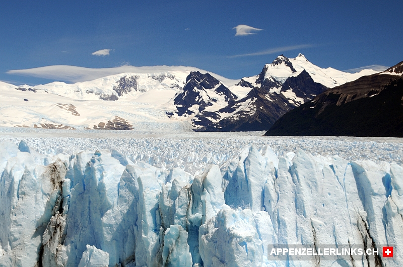 Gewaltige Gletscherzunge beim Perito Moreno 