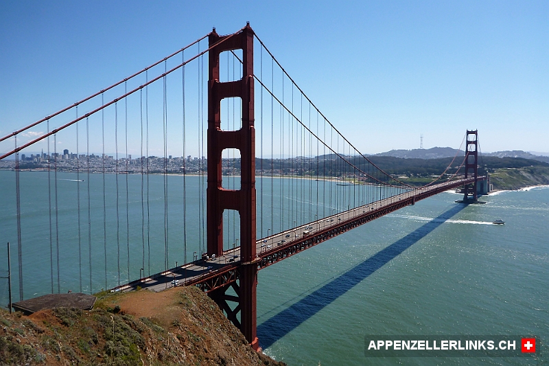 Ausblick auf die Golden Gate Bruecke in Kalifornien