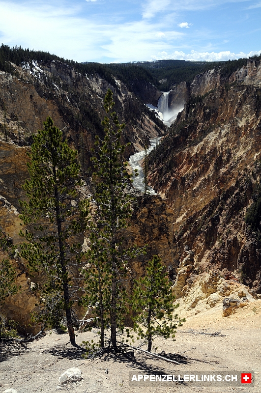 Blick von Artist Point auf die Lower Falls im Yosemite NP 