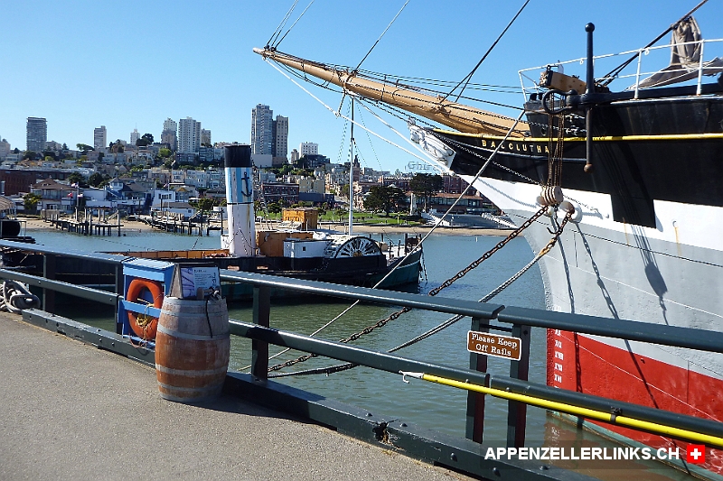 Historische Schiffe bei der Fishermans Wharf in San Francisco Historische Schiffe bei der Fisherman's Wharf in San Francisco