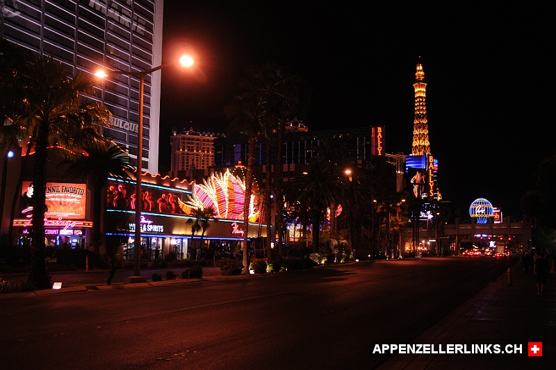 Las Vegas Boulevard bei Nacht